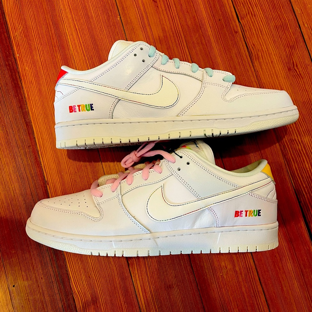 NWT Size 14 Men’s Nike SB Shoes Dunk Low Pro “Be True/Pride”